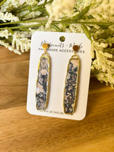 Load image into Gallery viewer, Evelyn-Blue Floral
