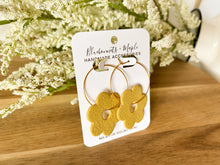 Load image into Gallery viewer, Jumbo Flower Hoops
