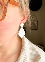 Load image into Gallery viewer, Sienna
