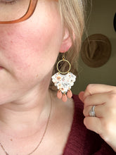 Load image into Gallery viewer, Sienna-Cool Floral
